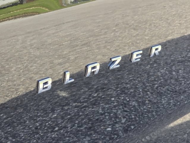 Used 2019 Chevrolet Blazer LT w/ Sun and Wheels Package FWD image 32