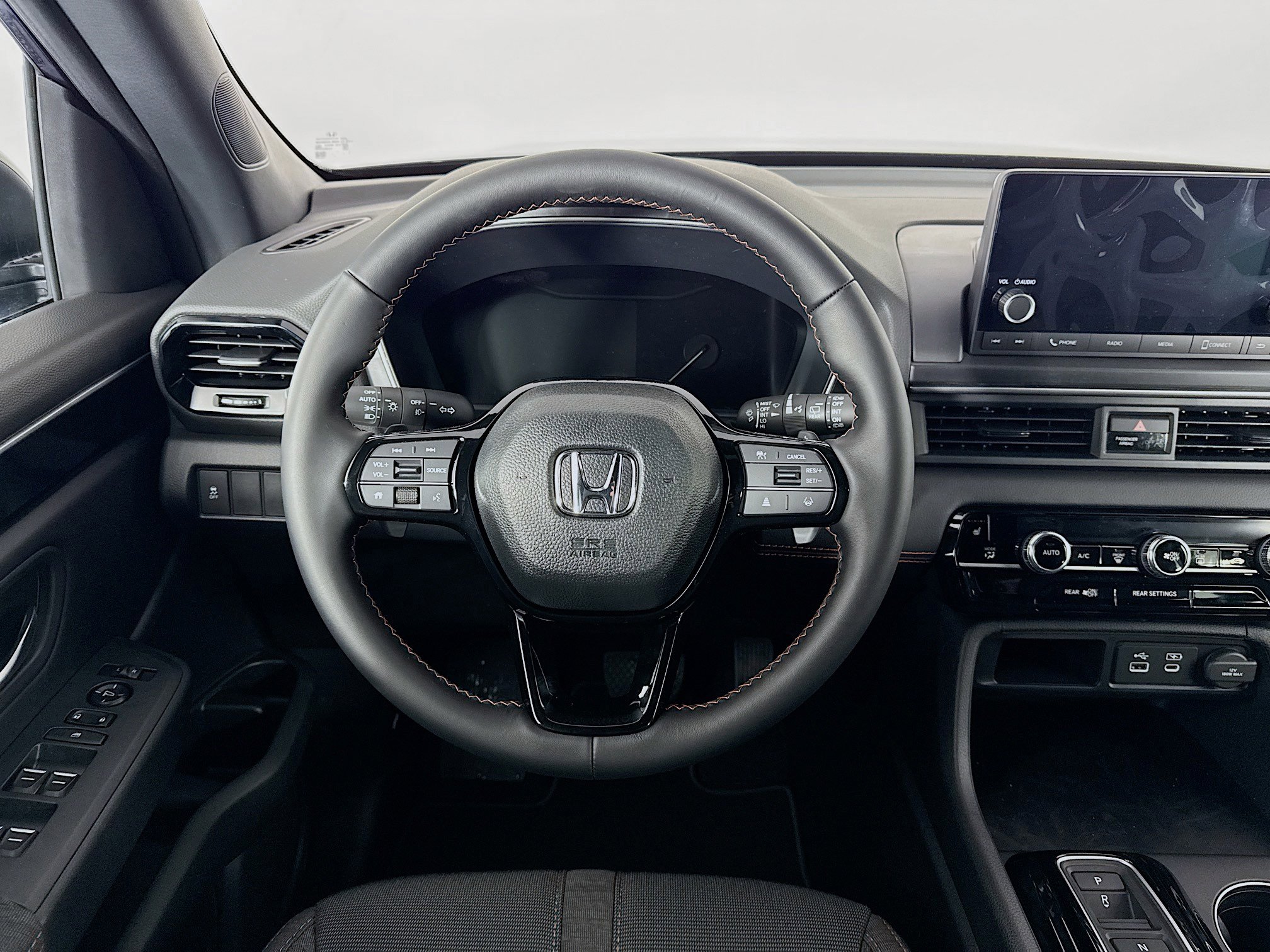 New 2025 Honda Pilot Sport image 21