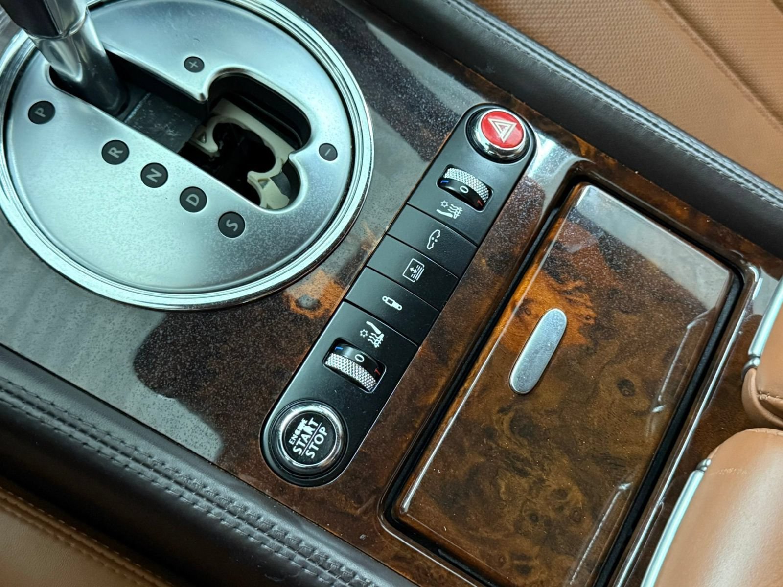 Used 2006 Bentley Flying Spur Flying Spur AWD/4WD image 31