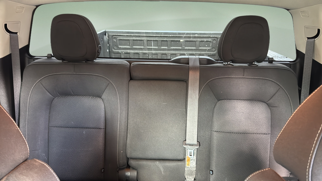 Used 2021 Chevrolet Colorado LT RWD image 15