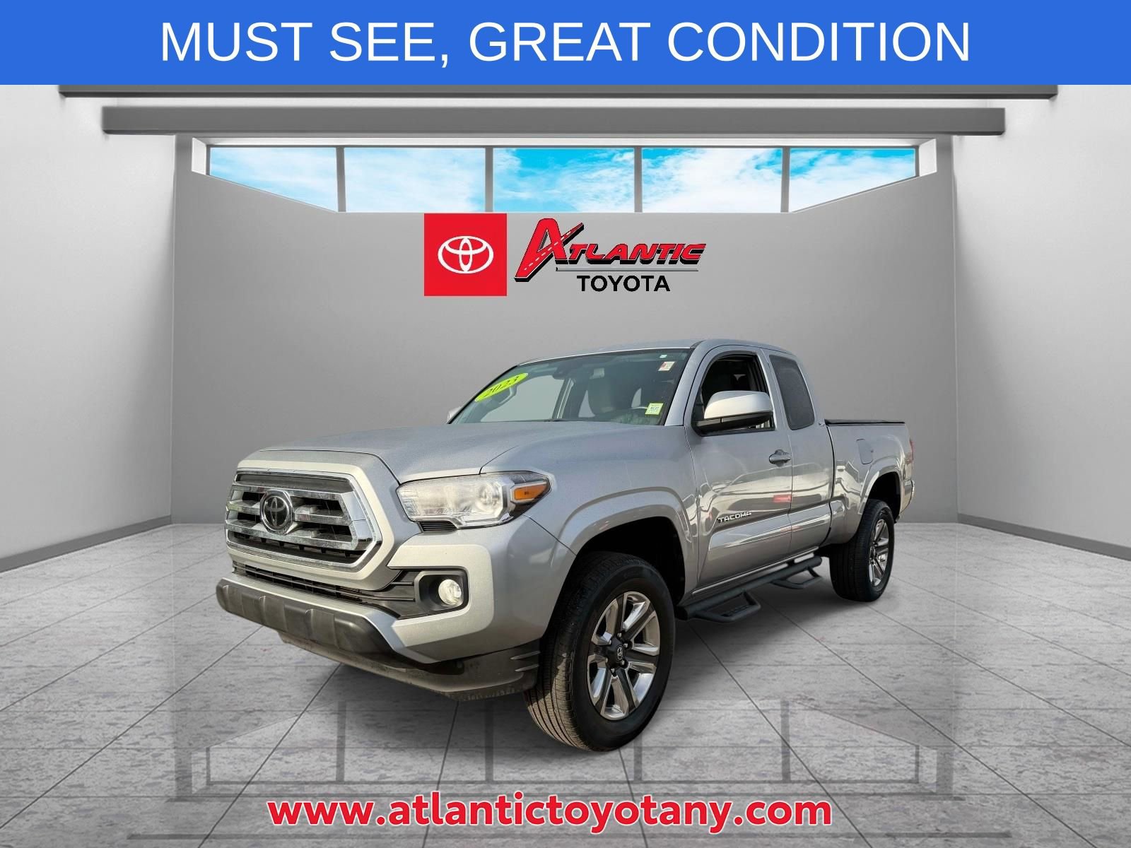 Used 2023 Toyota Tacoma SR5 RWD image 4
