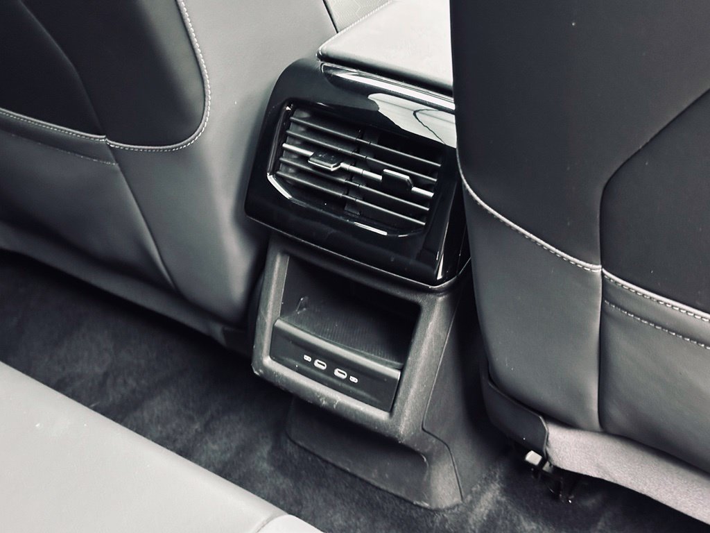 Used 2023 Volkswagen ID.4 S RWD image 19
