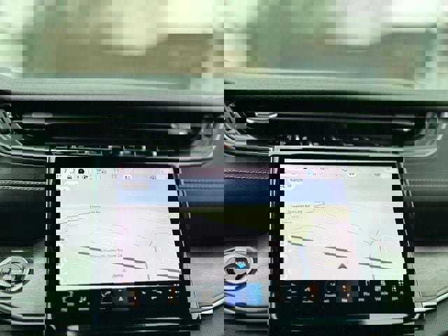 Used 2023 Jeep Grand Cherokee L Limited w/ Luxury Tech Group II image 14