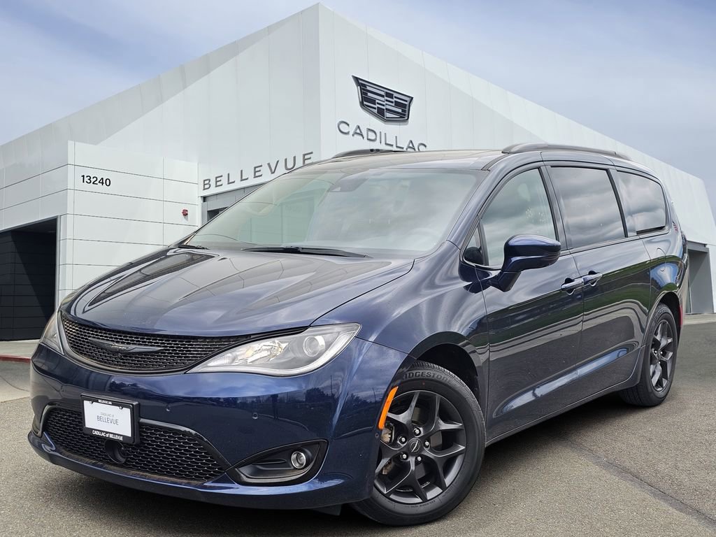 Used 2020 Chrysler Pacifica Touring-L Plus w/ Advanced Safetytec Group image 1