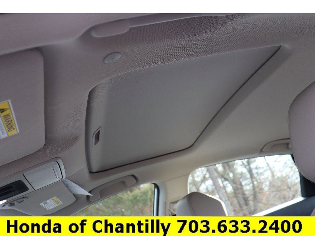 Certified 2025 Honda Accord EX-L image 17