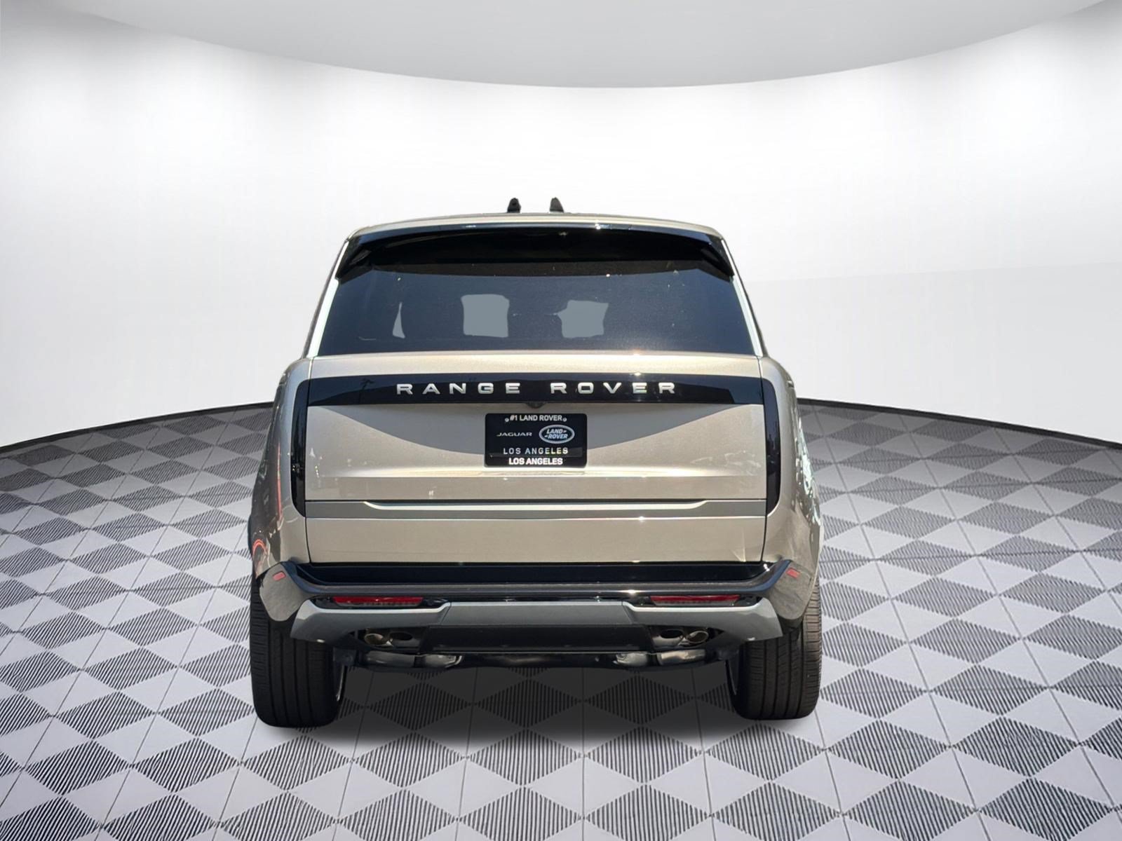 New 2026 Land Rover Range Rover Long Wheelbase SE AWD/4WD image 9