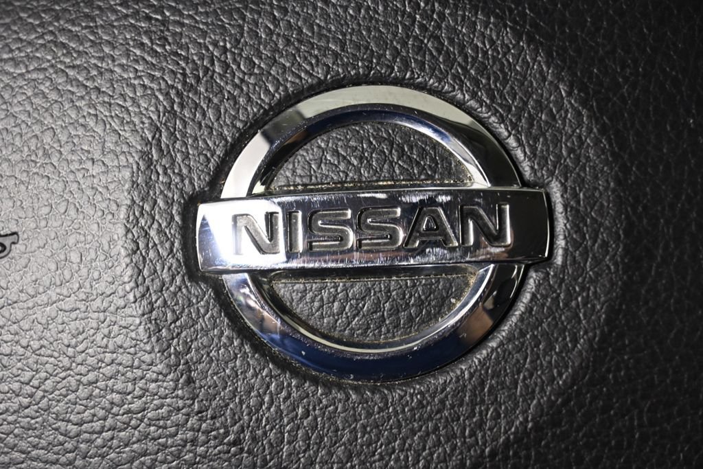 Used 2008 Nissan Versa Hatchback w/ Convenience Pkg FWD image 31