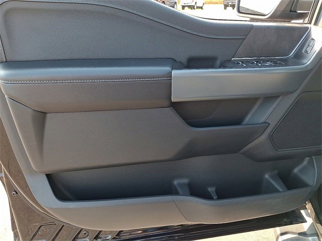 Used 2024 Ford F150 XLT w/ Mobile Office Package image 12
