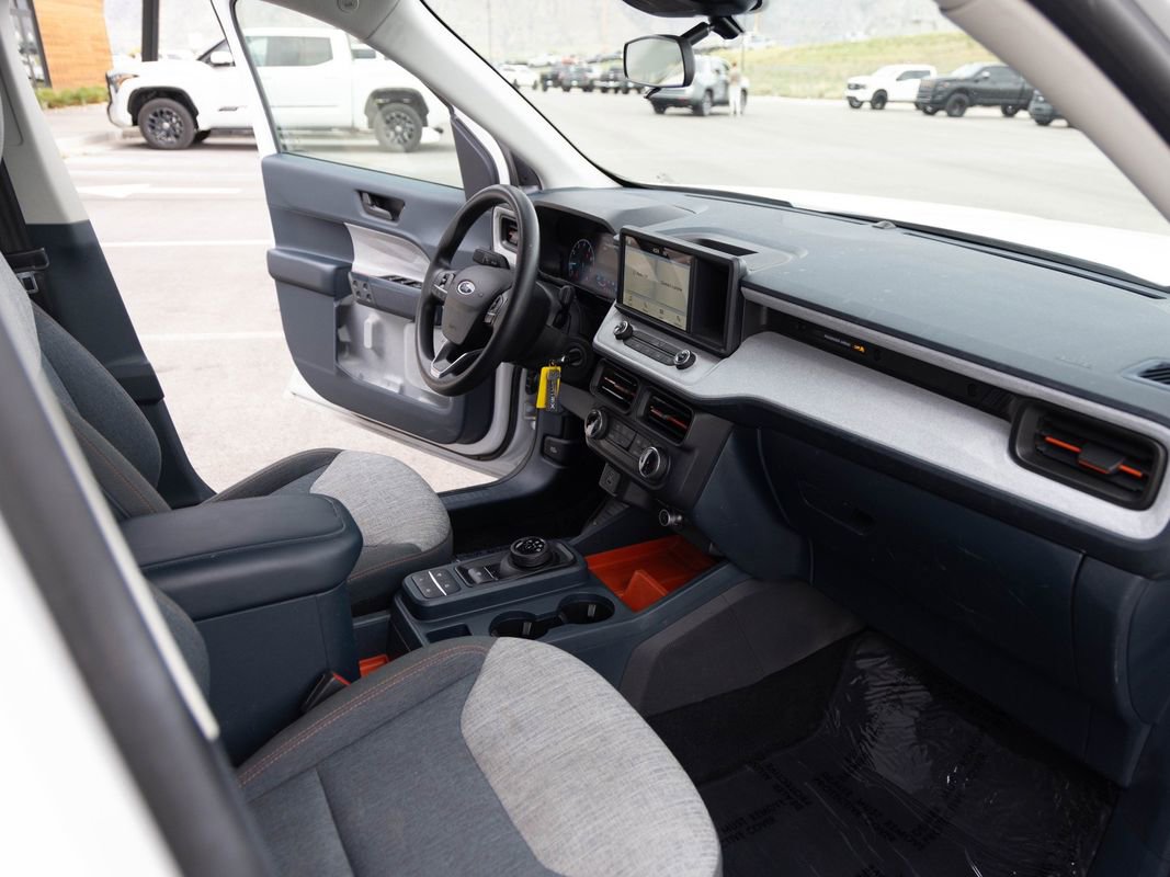 Used 2022 Ford Maverick XLT image 14