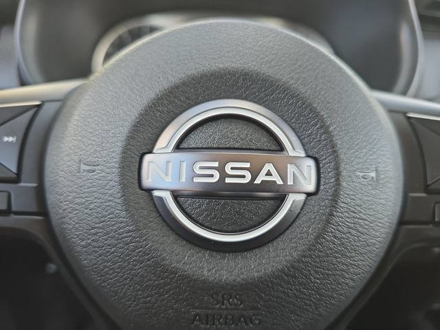 Used 2024 Nissan Kicks S FWD image 5