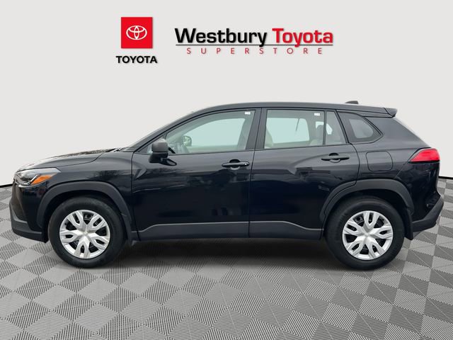 Used 2024 Toyota Corolla Cross L image 9