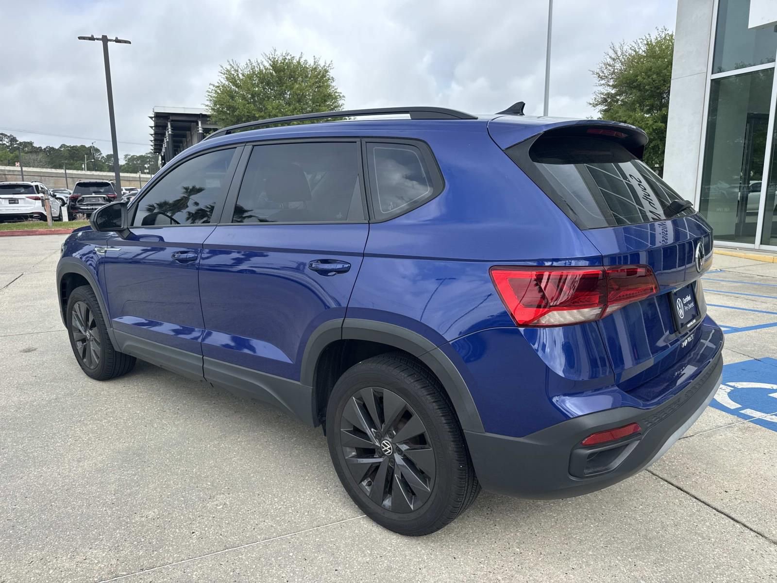 Used 2023 Volkswagen Taos S image 7