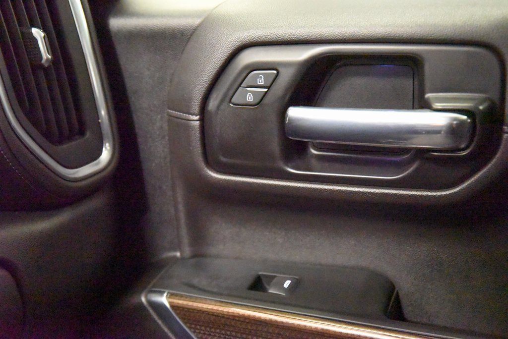 Used 2021 Chevrolet Silverado 1500 RST image 26