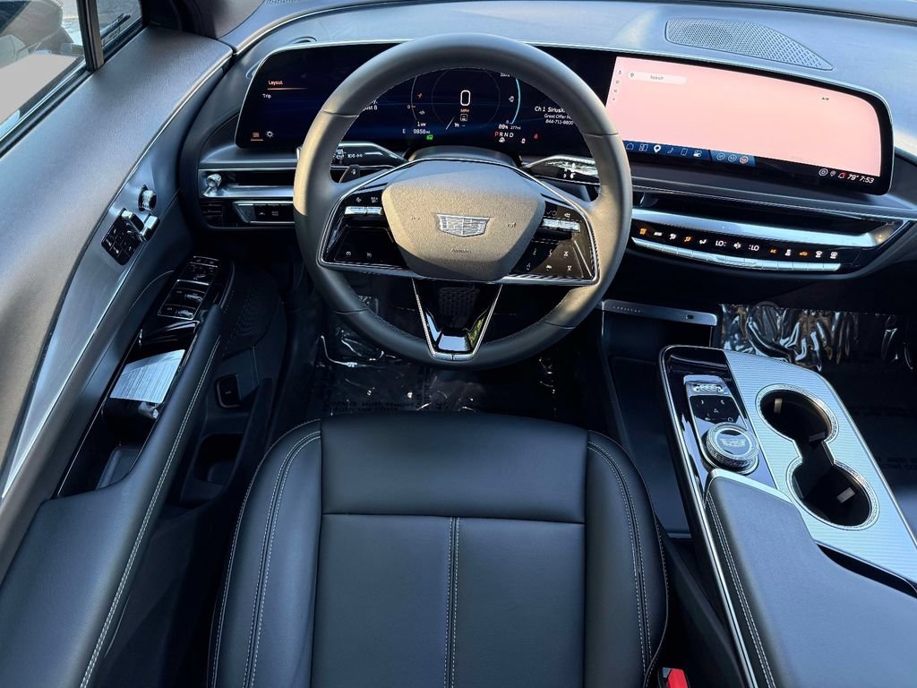 Used 2024 Cadillac Lyriq Tech w/ Driver Assist Package AWD/4WD image 4