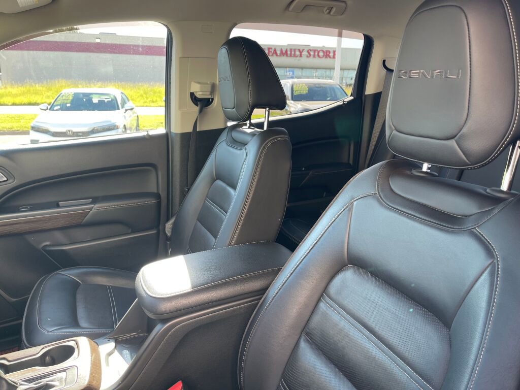 Used 2018 GMC Canyon Denali AWD/4WD image 6
