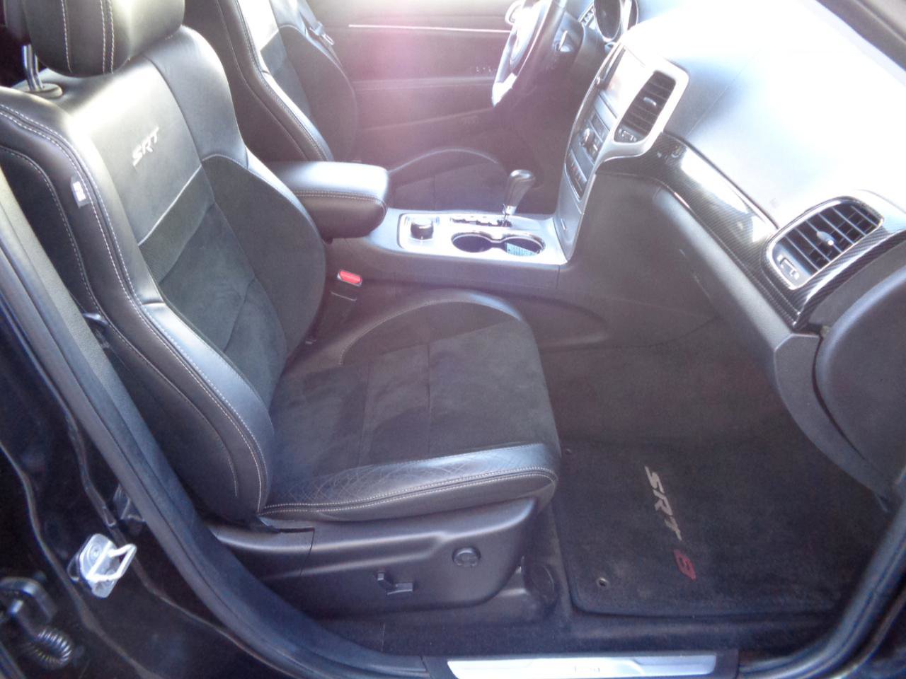 Used 2013 Jeep Grand Cherokee SRT8 image 33