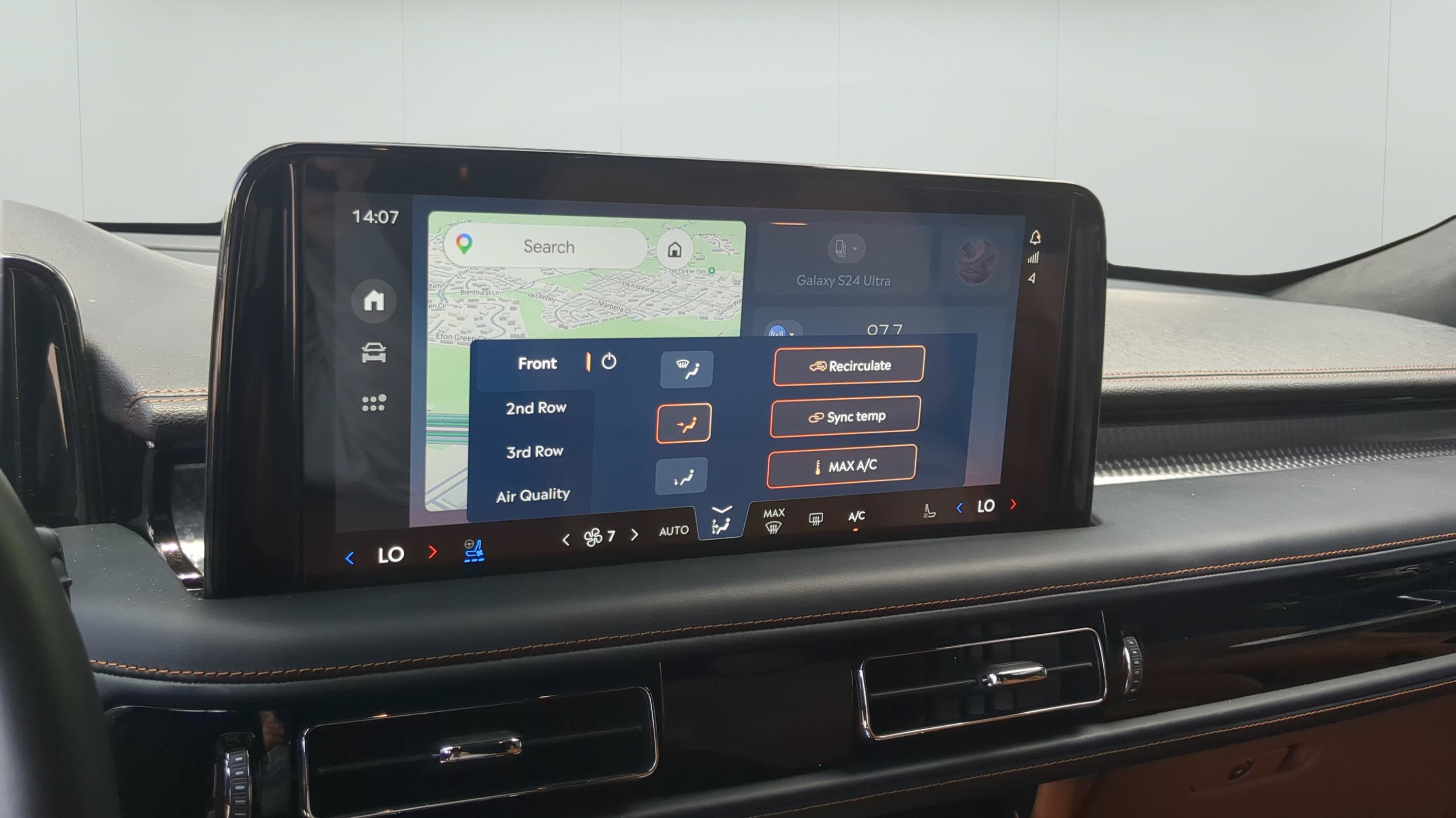 Used 2025 Lincoln Aviator Black Label AWD/4WD image 17
