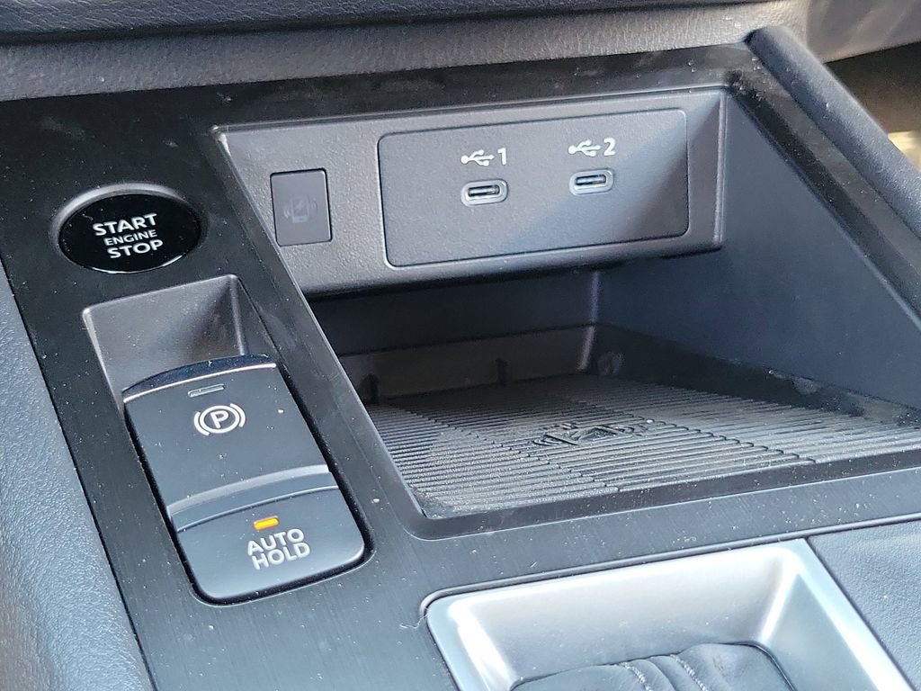 New 2026 Nissan Kicks SV w/ SV Premium Package image 9