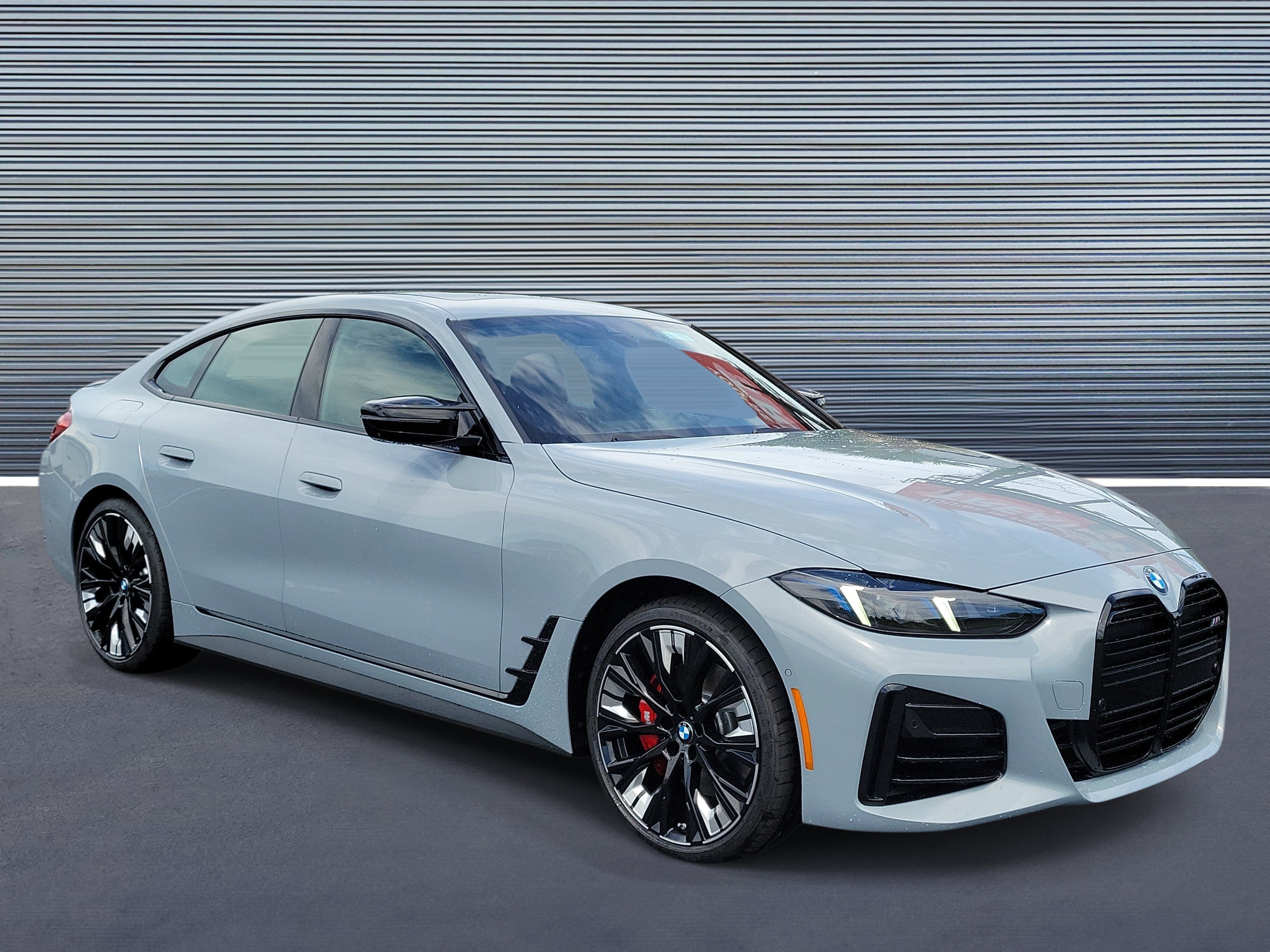 New 2026 BMW M440i w/ Premium Package RWD image 2
