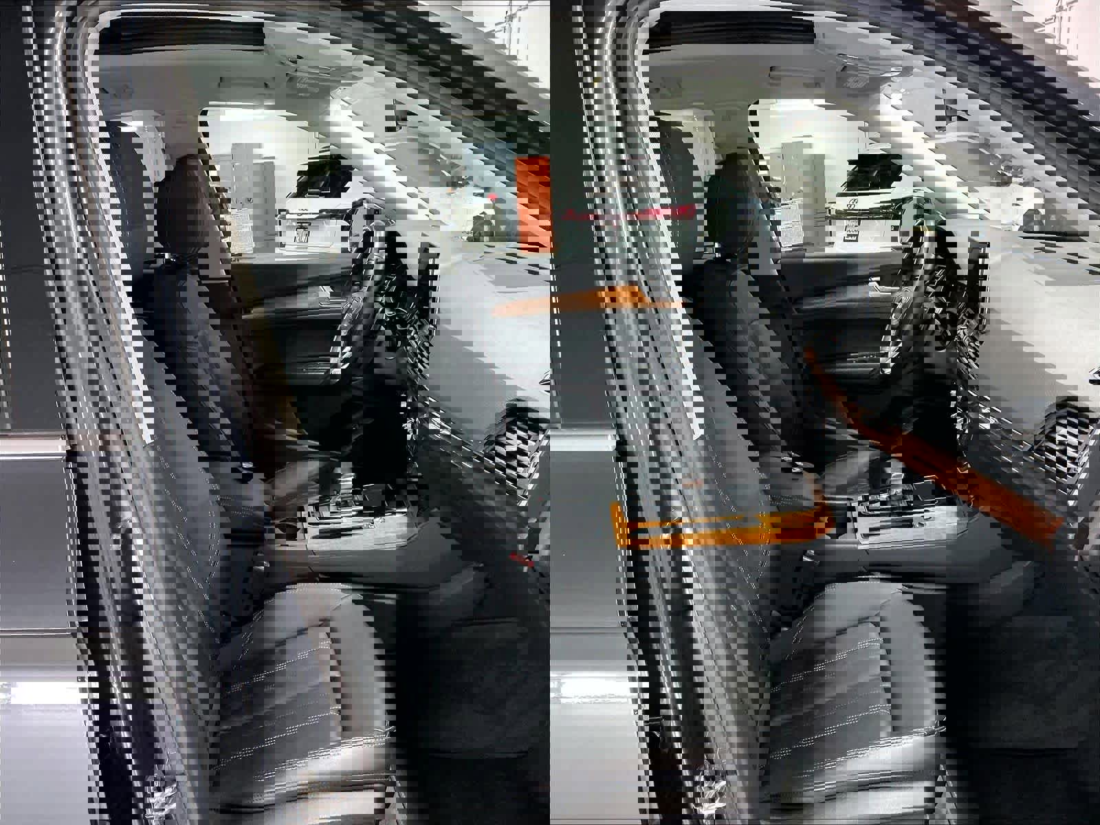 Used 2023 Audi Q5 2.0T Premium w/ Convenience Package image 10