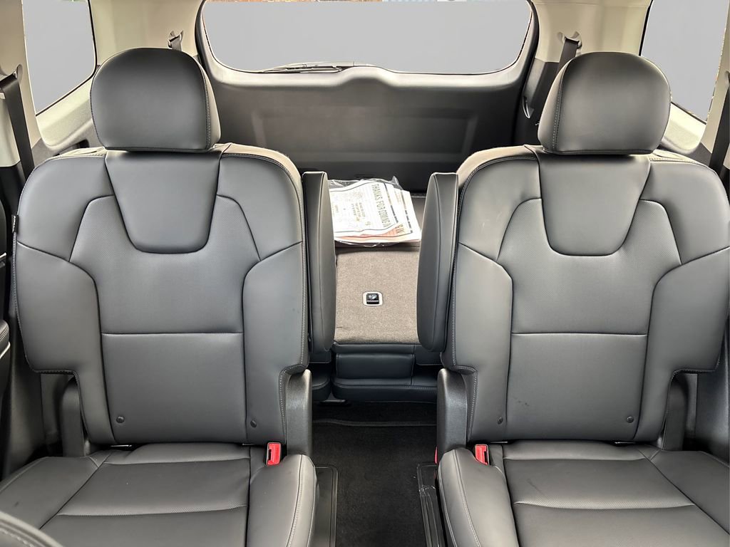 New 2025 Kia Telluride S image 10