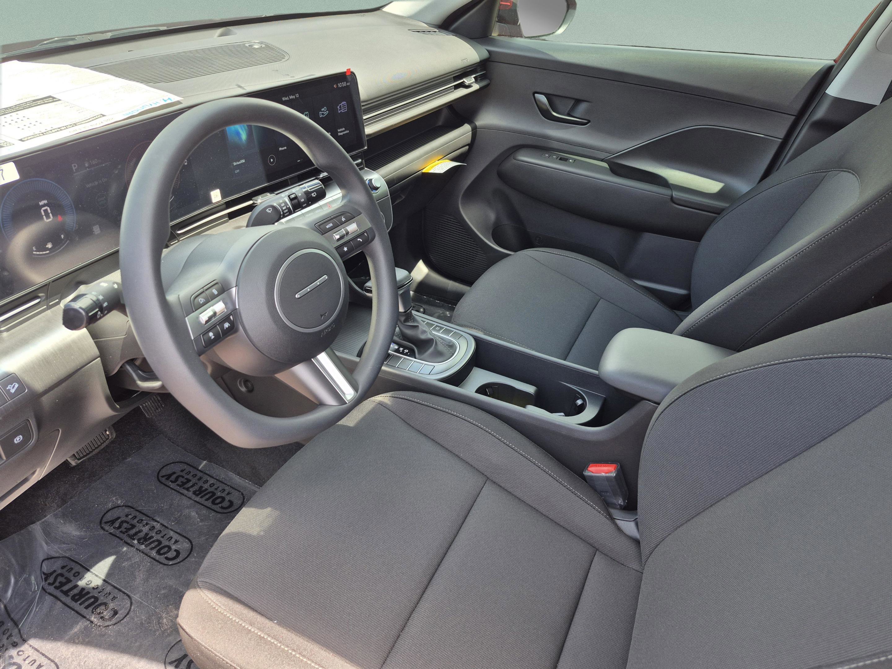 New 2026 Hyundai Kona SE FWD image 18