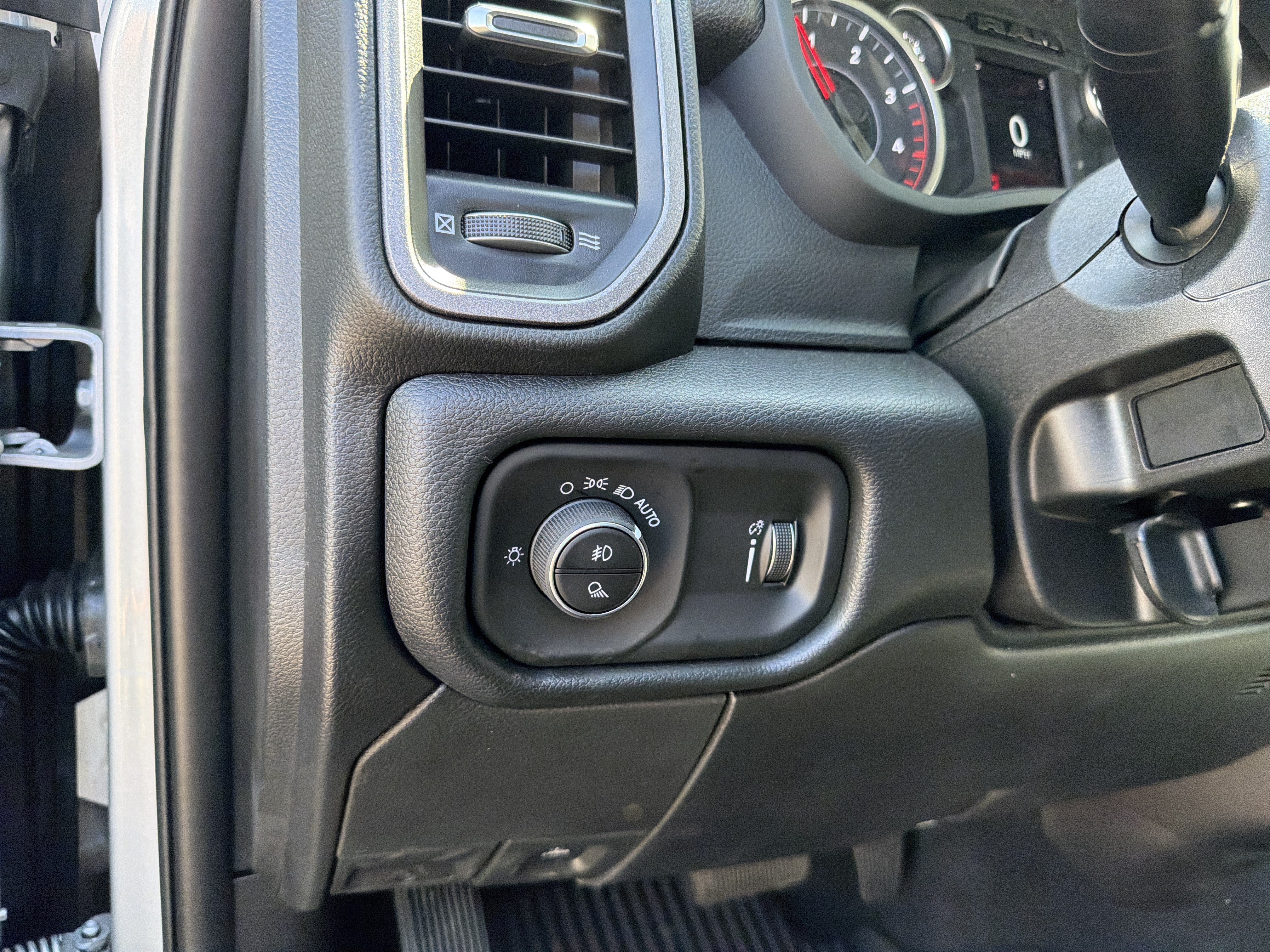 New 2026 RAM 3500 Tradesman AWD/4WD image 14