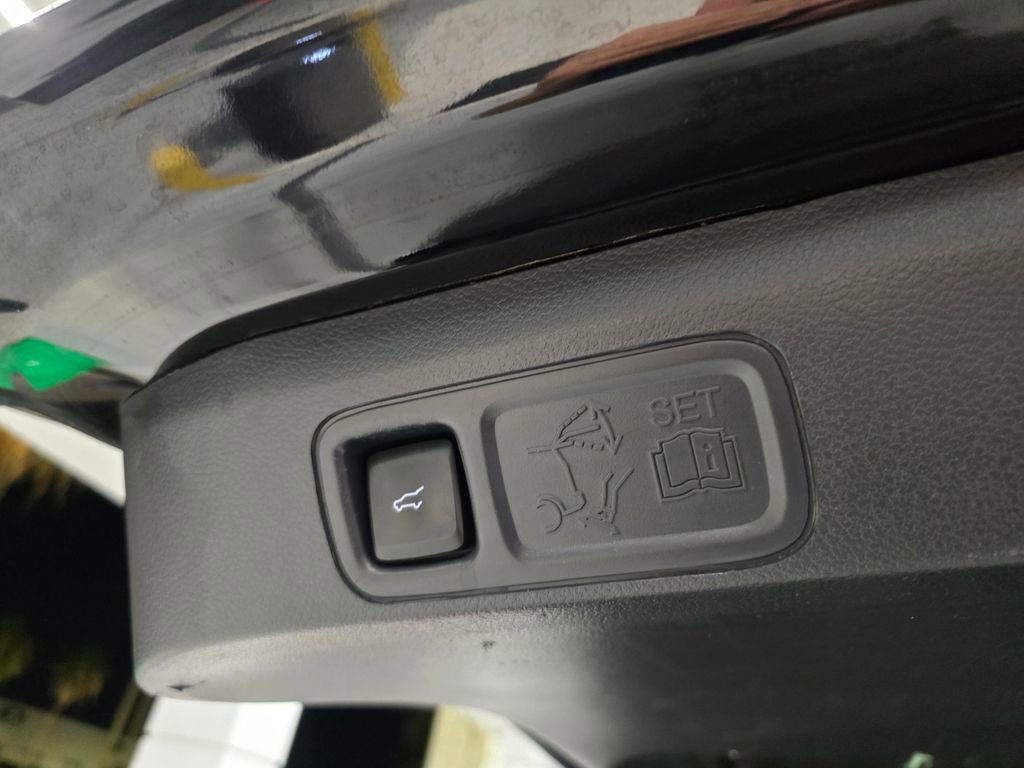 Used 2023 Lincoln Navigator L Reserve RWD image 48