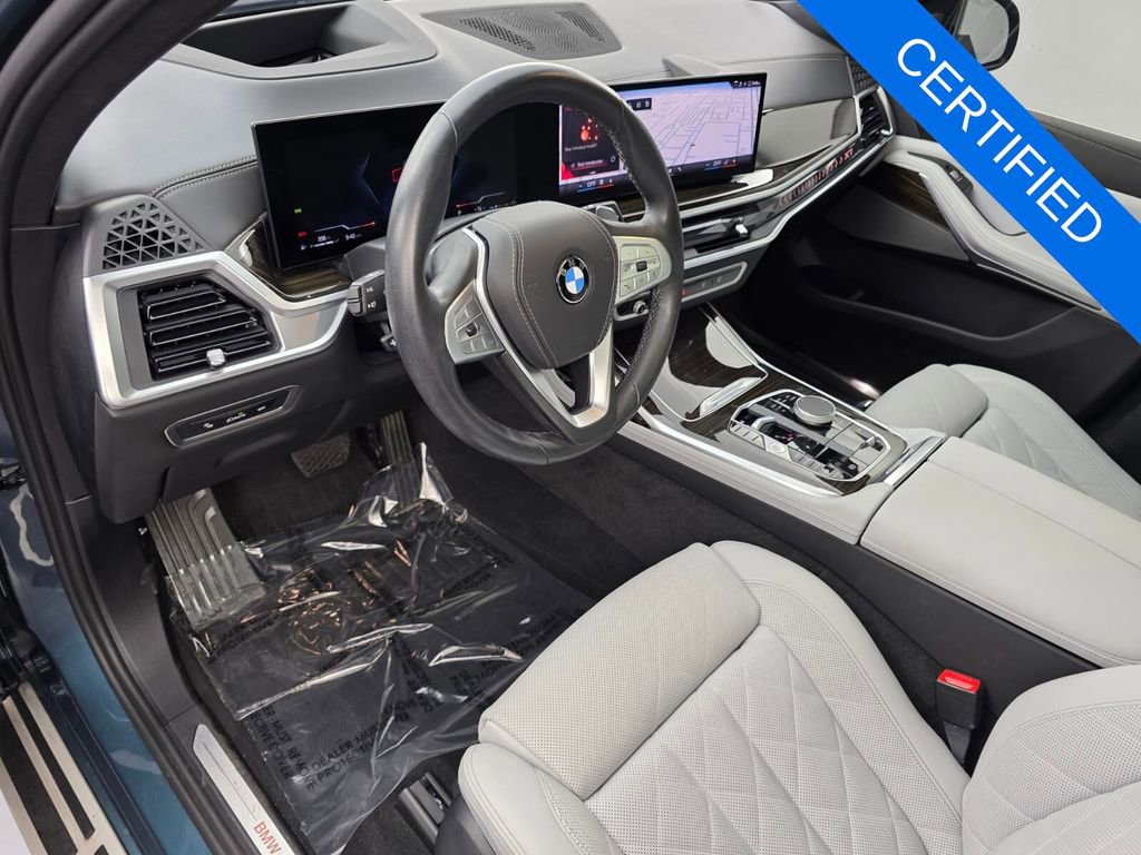 Certified 2024 BMW X7 xDrive40i image 11