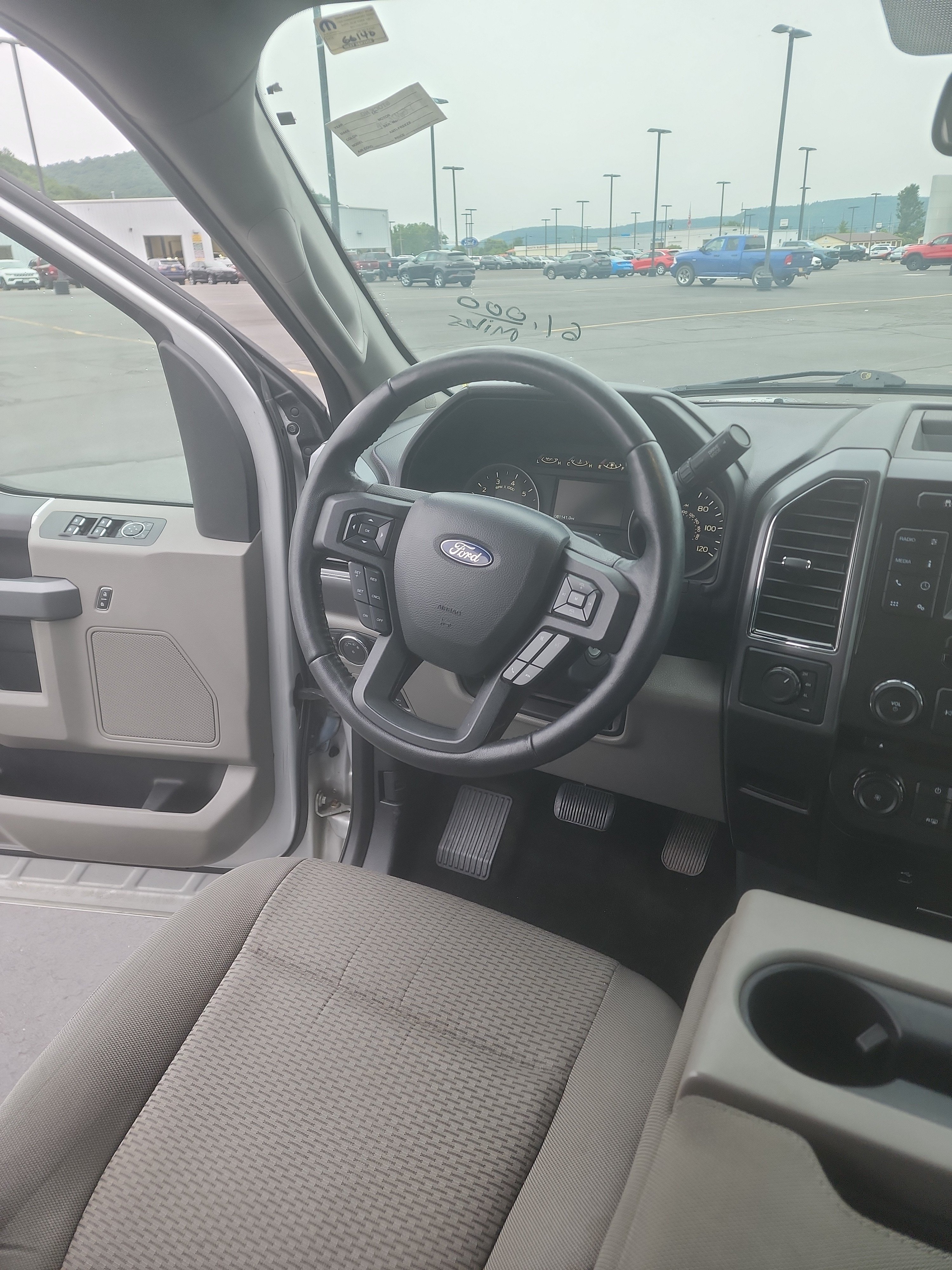 Used 2018 Ford F150 XLT w/ Equipment Group 301A Mid AWD/4WD image 8