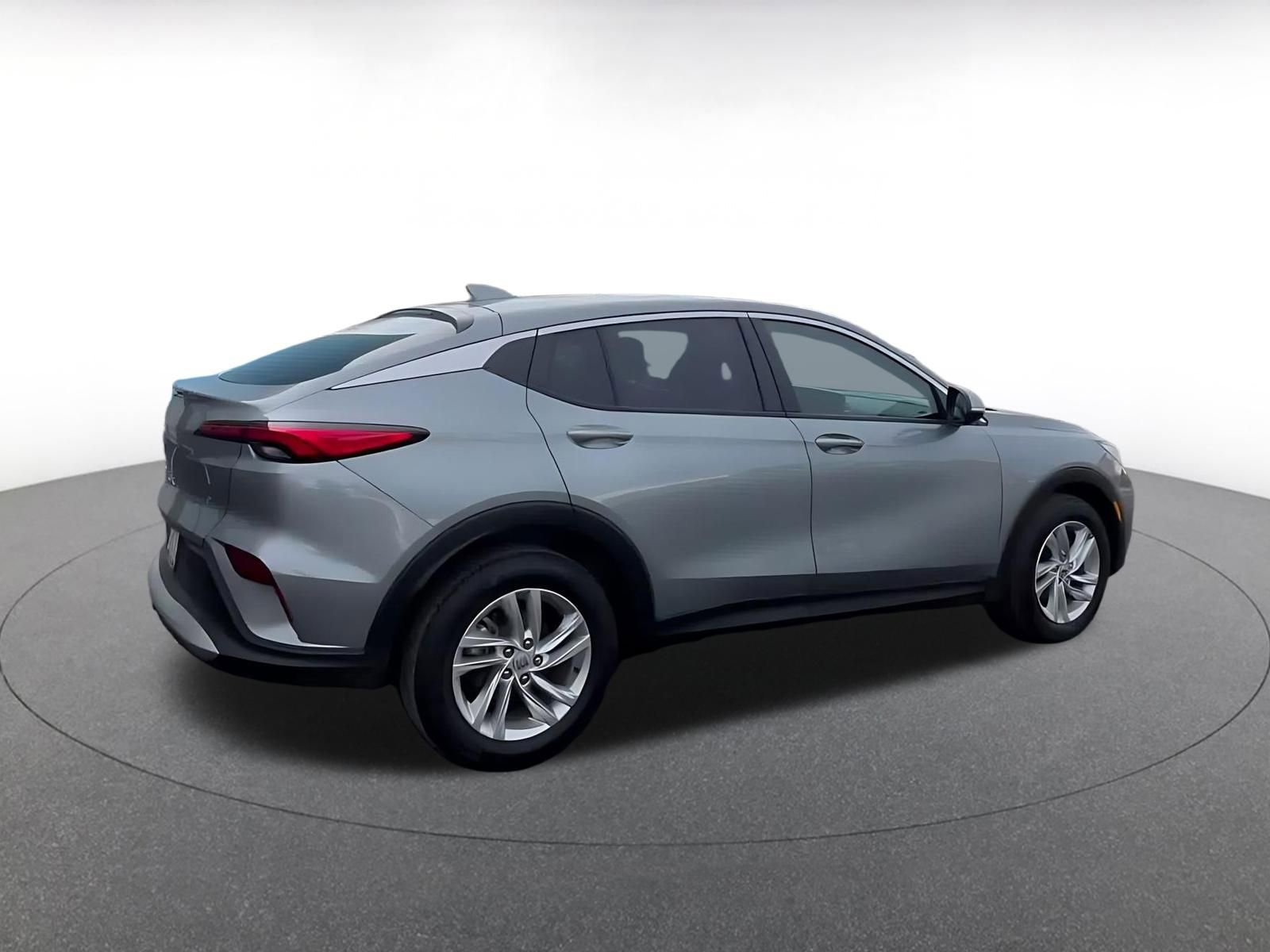 Used 2025 Buick Envista Preferred image 15