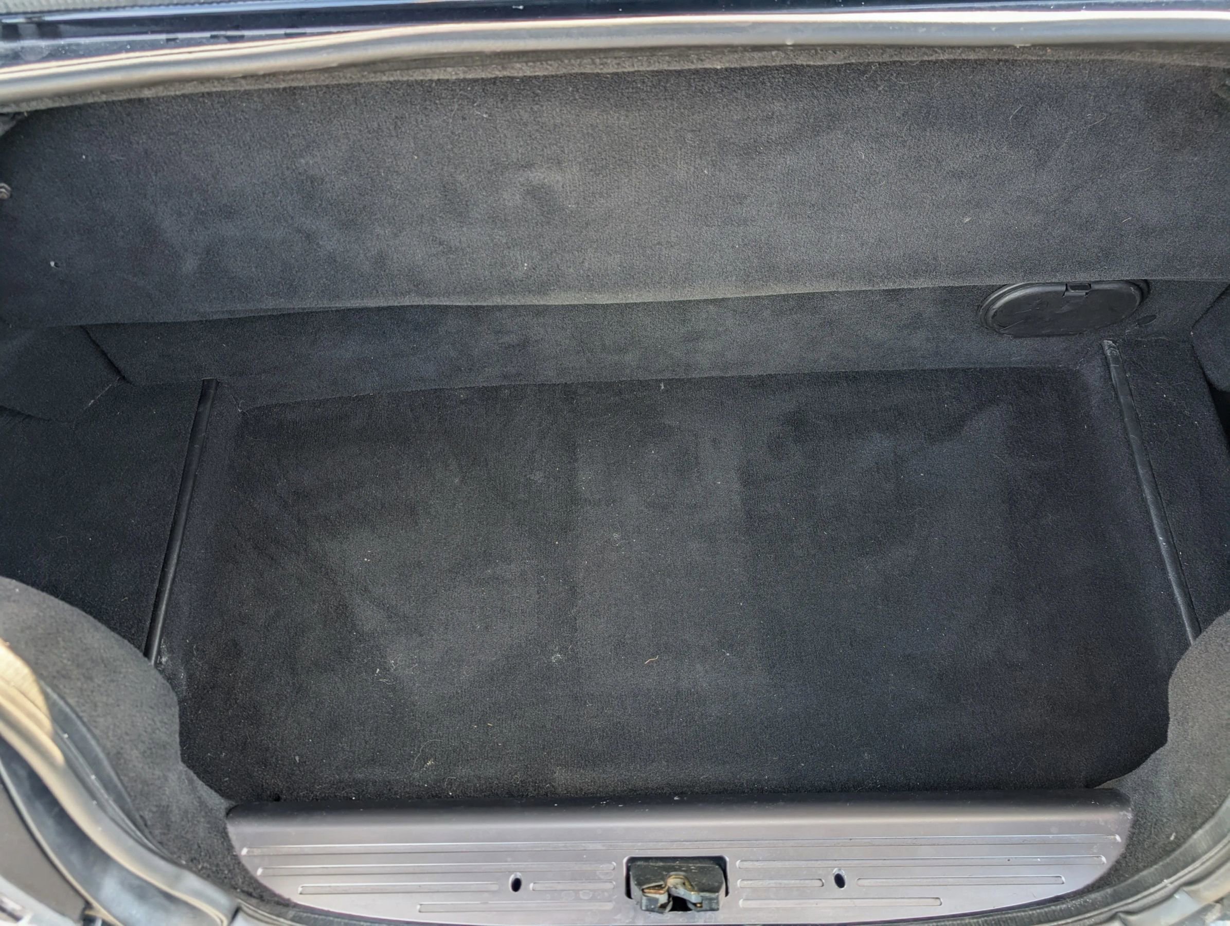 Used 2005 Aston Martin DB9 Volante image 49