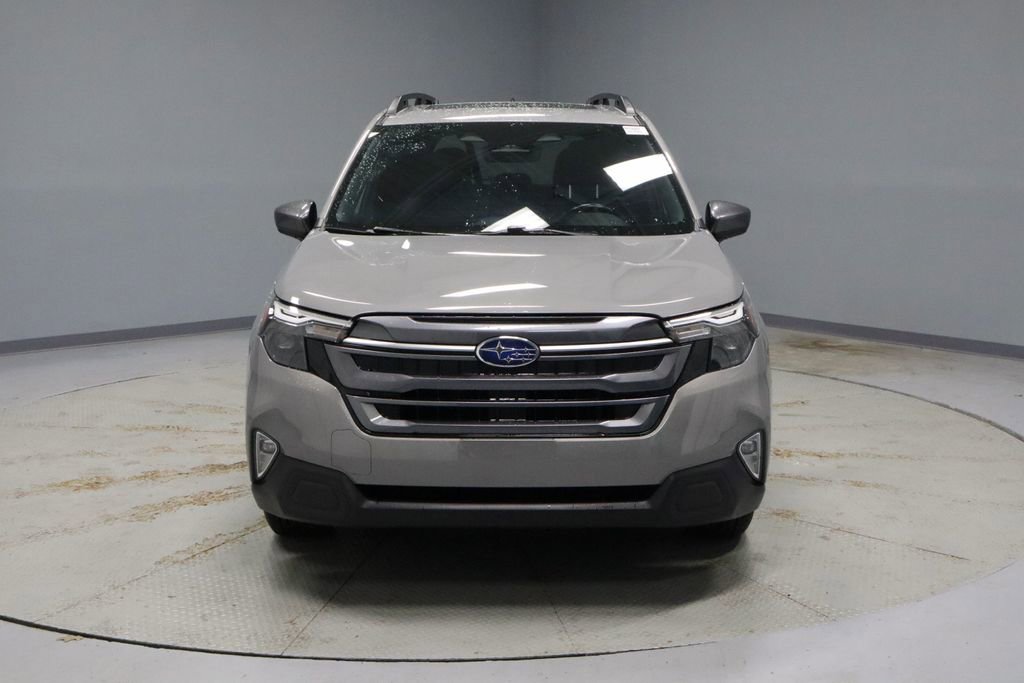 Used 2025 Subaru Forester Premium w/ Convenience Package #1 image 6