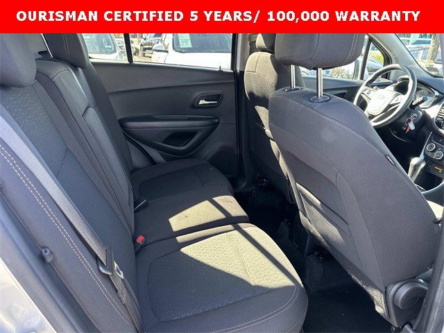 Certified 2022 Chevrolet Trax LS w/ Tint and Cruise Package image 10