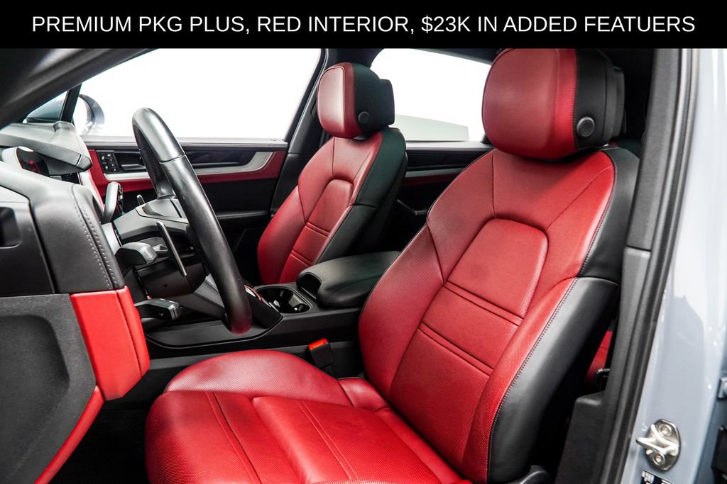 Used 2024 Porsche Cayenne AWD/4WD image 51
