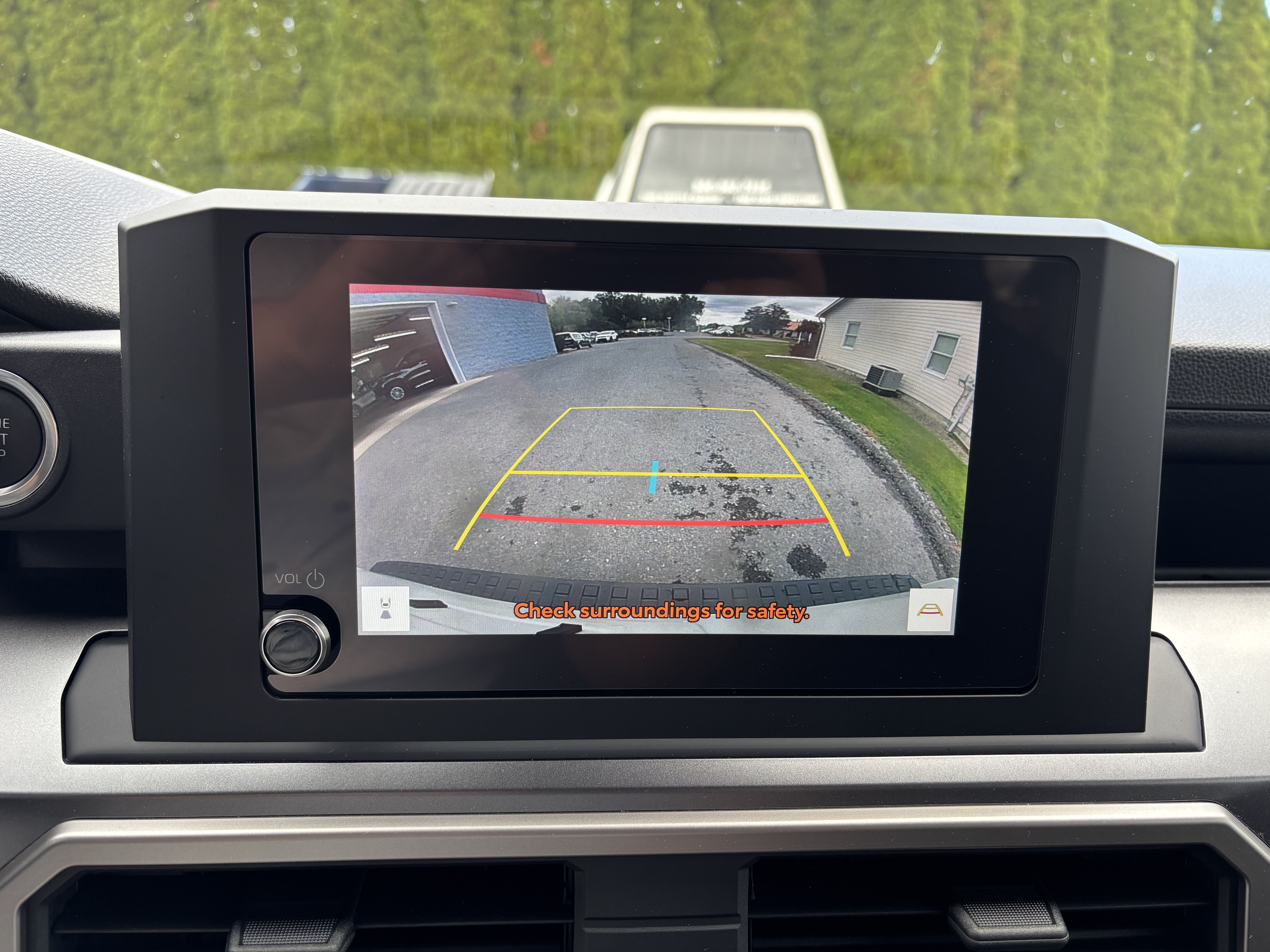 Certified 2025 Toyota 4Runner SR5 AWD/4WD image 27