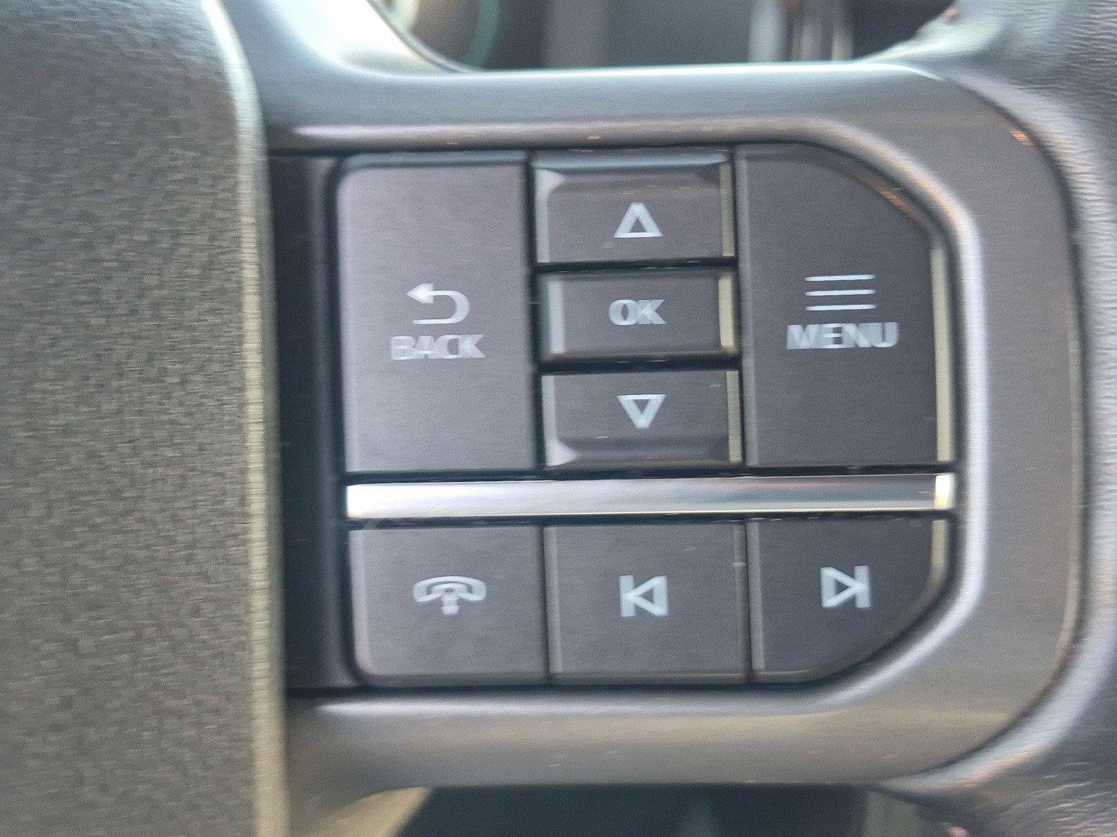 Used 2022 Ford F150 Lightning Lariat AWD/4WD image 22