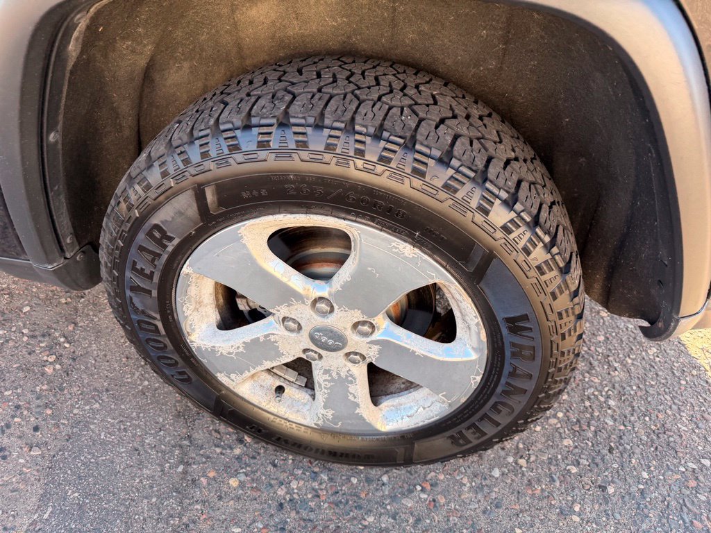 Used 2013 Jeep Grand Cherokee Limited AWD/4WD image 18