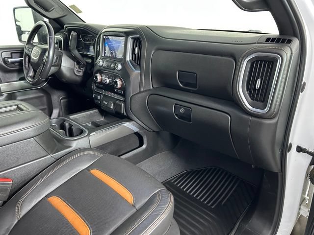 Used 2022 GMC Sierra 3500 AT4 AWD/4WD image 11