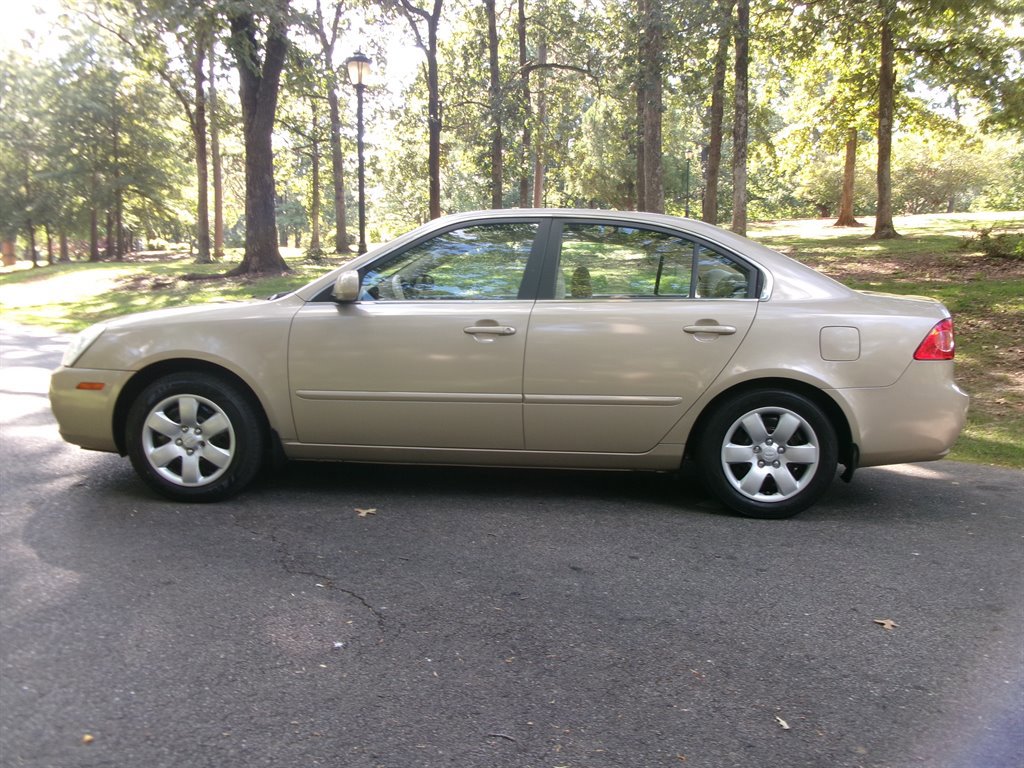 Used 2008 Kia Optima LX image 9