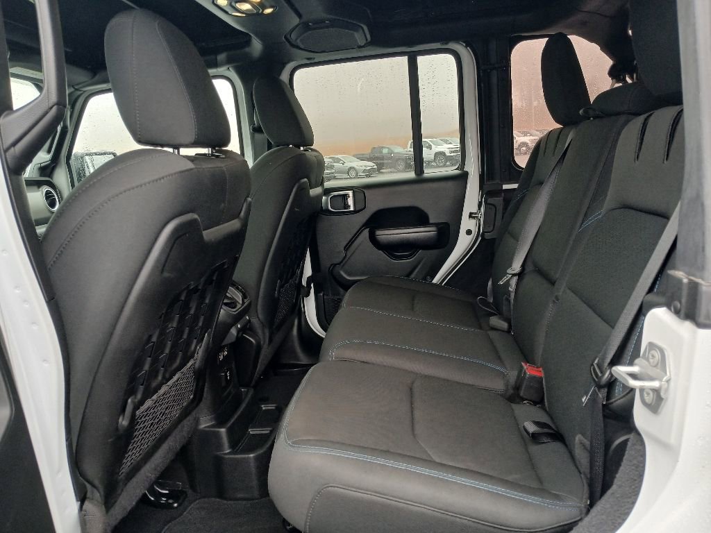 Used 2021 Jeep Wrangler Unlimited Rubicon 4xe image 9