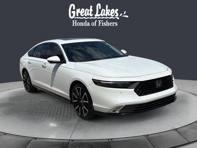 Used 2023 Honda Accord Touring image 7
