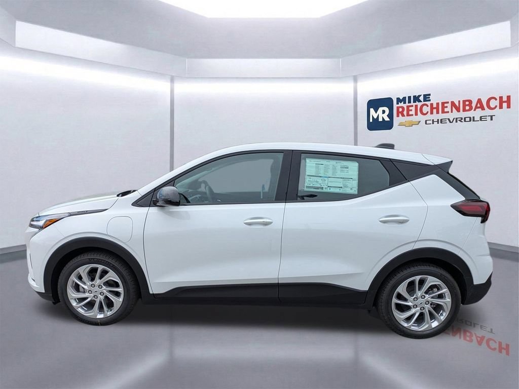 New 2027 Chevrolet Bolt LT FWD image 8