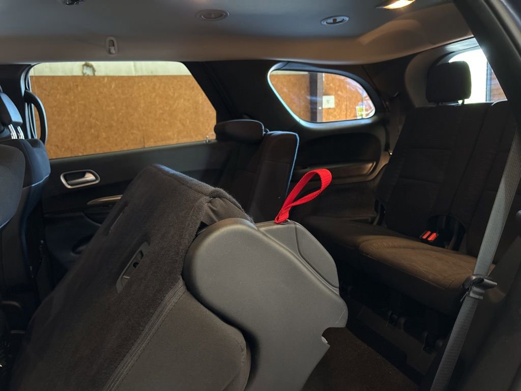 Used 2020 Dodge Durango SXT image 38