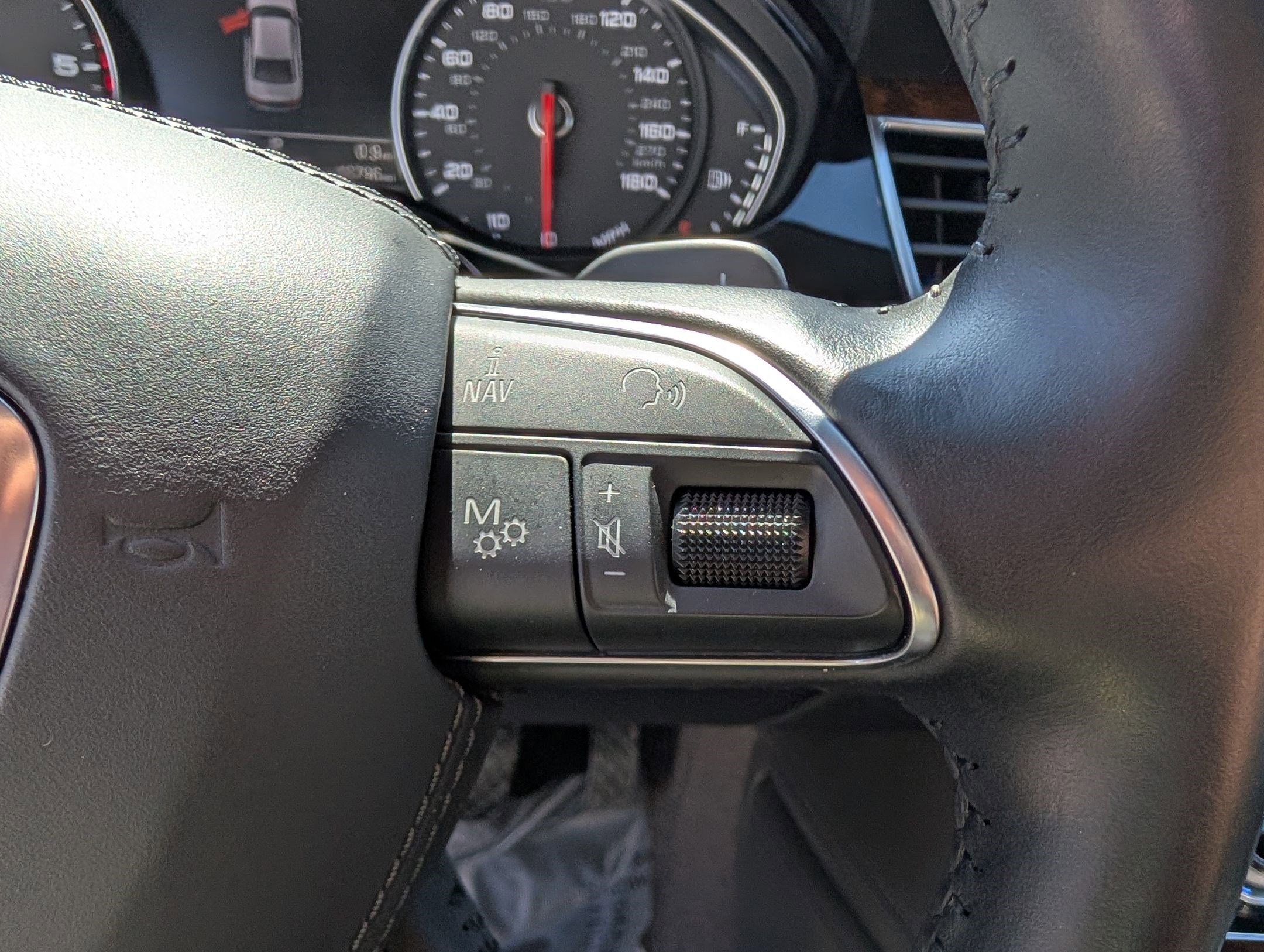 Used 2016 Audi A8 L TDI w/ Executive Package image 19