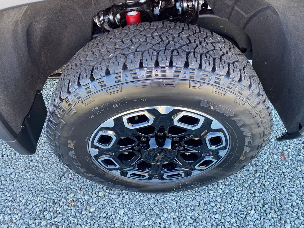 New 2026 Chevrolet Silverado 2500 LTZ w/ LTZ Premium Package image 22