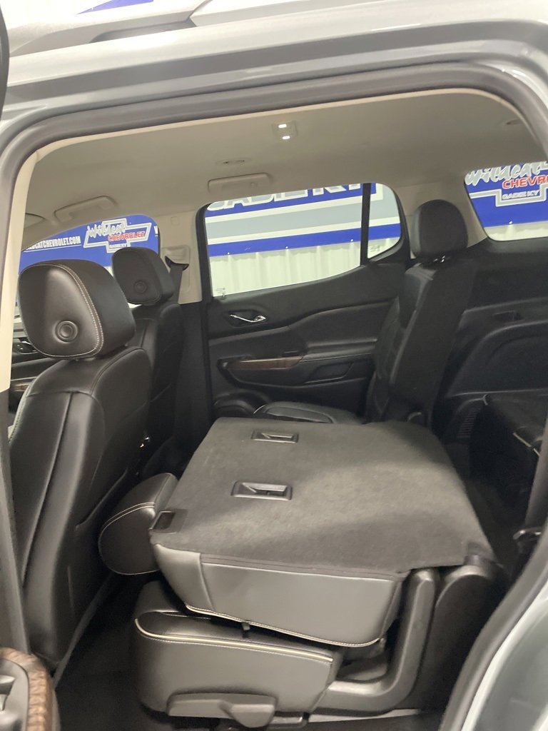 Used 2023 GMC Acadia Denali image 37