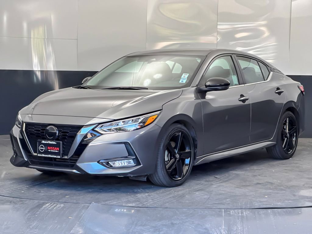 Used 2023 Nissan Sentra SR w/ Lighting Package FWD image 7