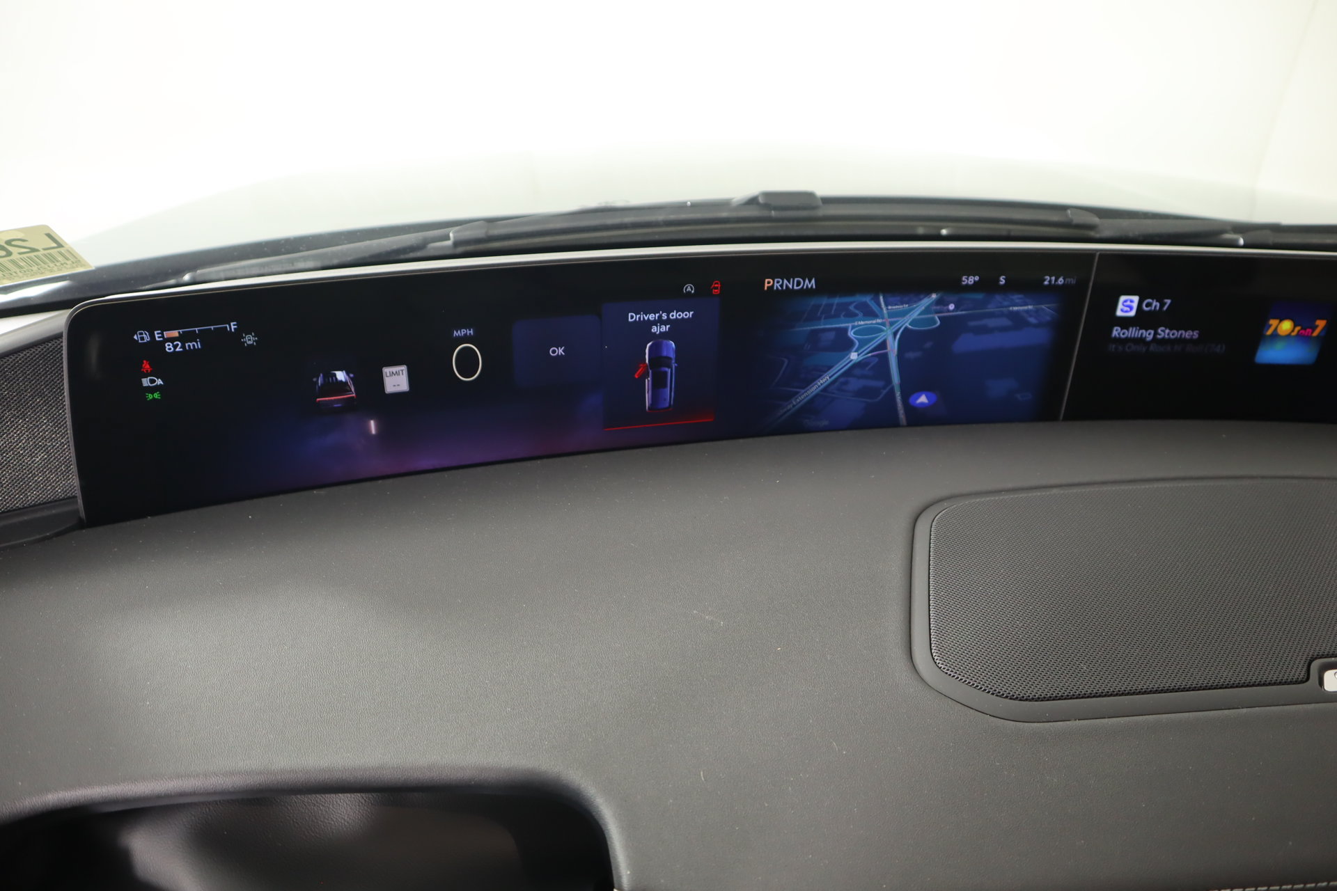 New 2026 Lincoln Navigator Reserve w/ Jet Appearance Package AWD/4WD image 4