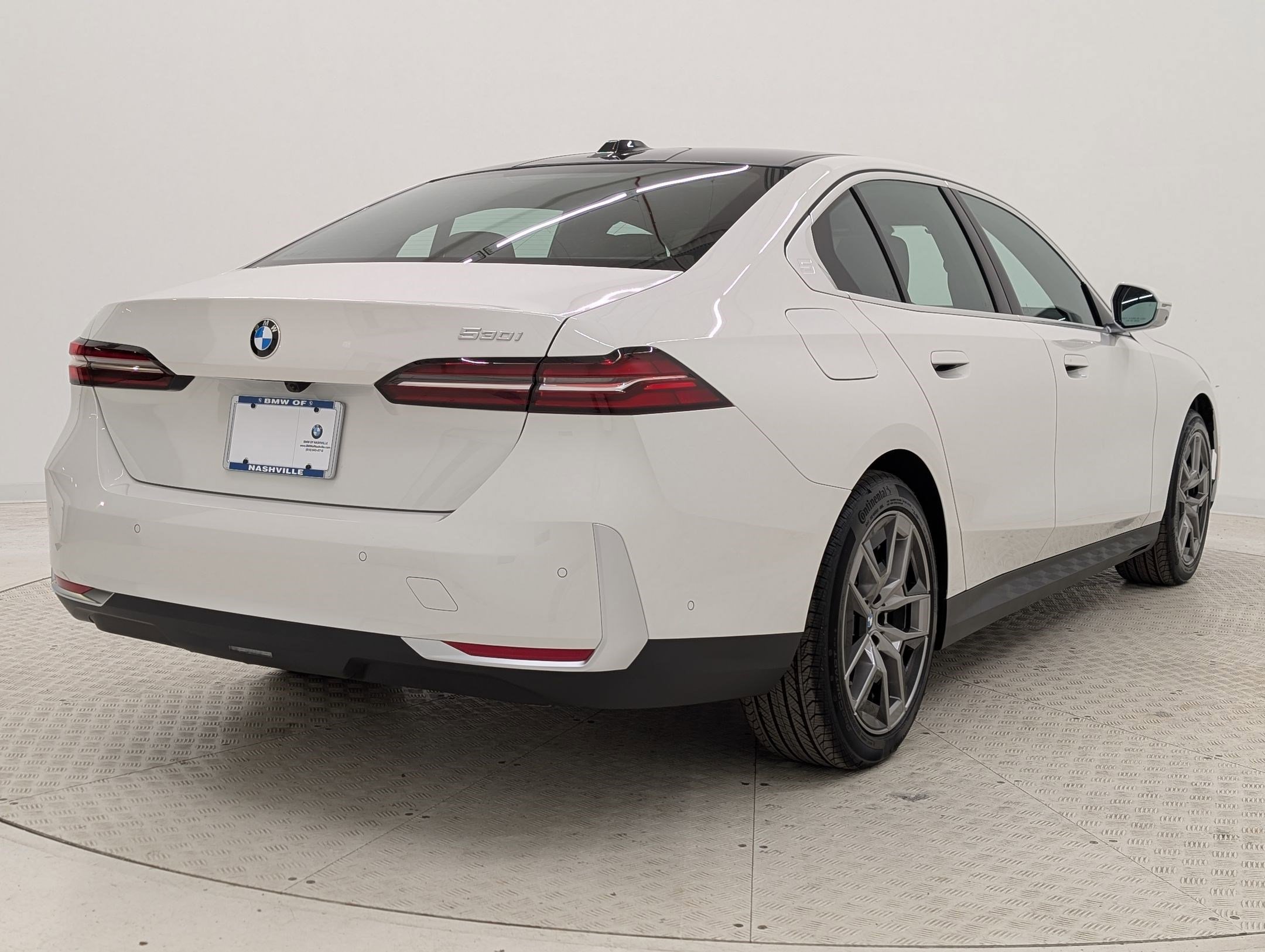 New 2026 BMW 530i w/ Premium Package RWD image 9